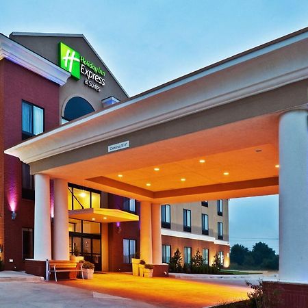 Holiday Inn Express & Suites Perry By Ihg Exterior photo