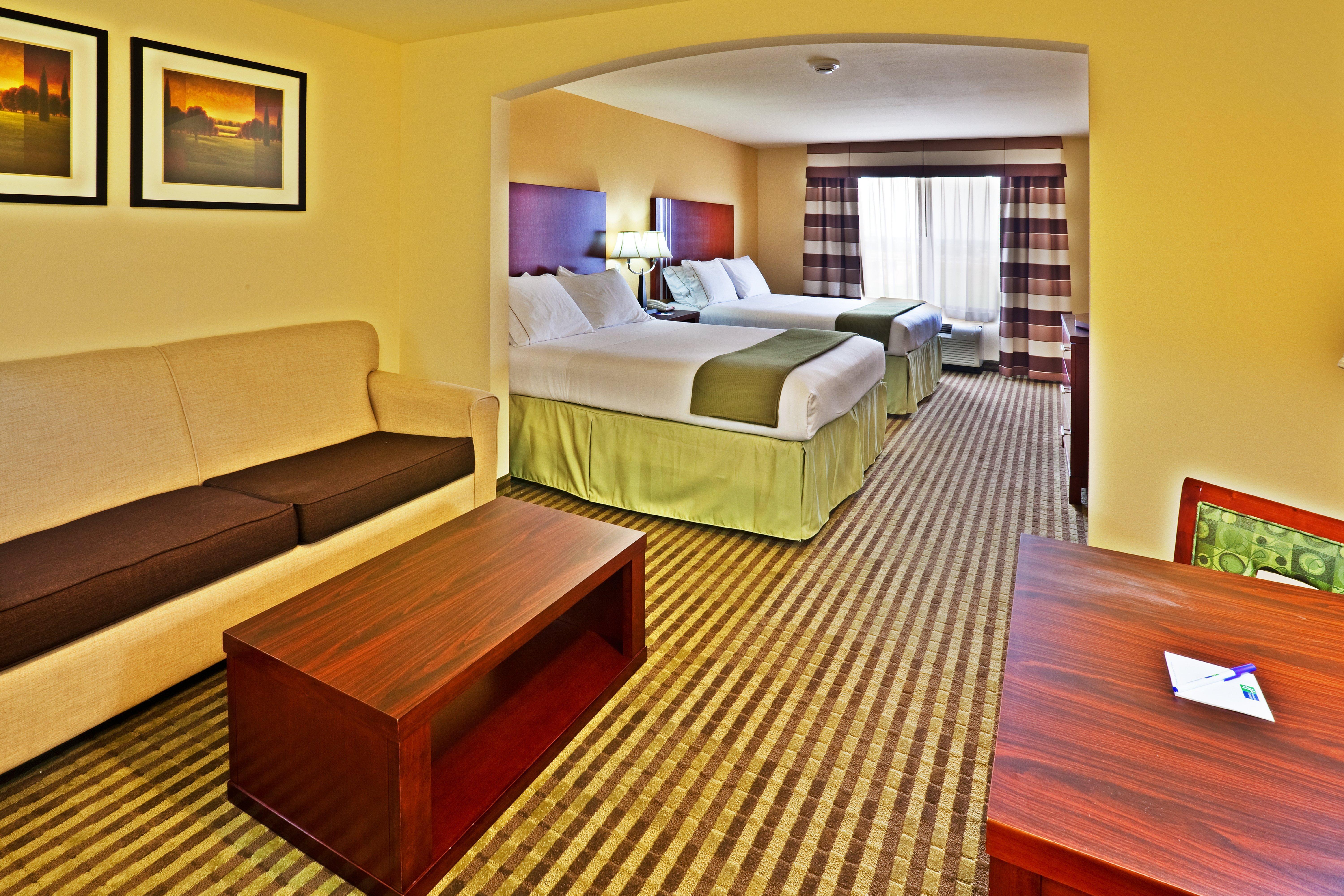 Holiday Inn Express & Suites Perry By Ihg Exterior photo