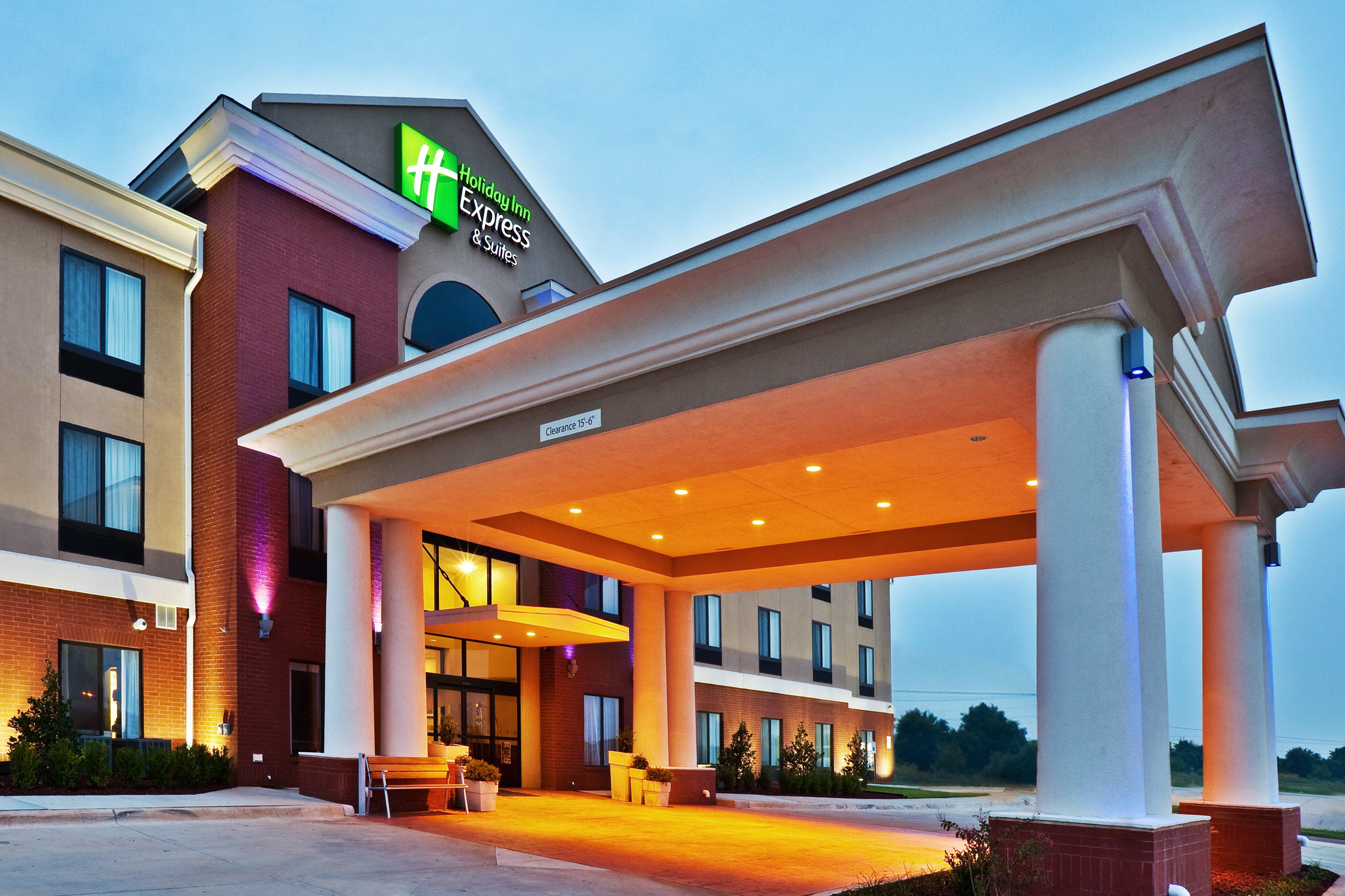 Holiday Inn Express & Suites Perry By Ihg Exterior photo
