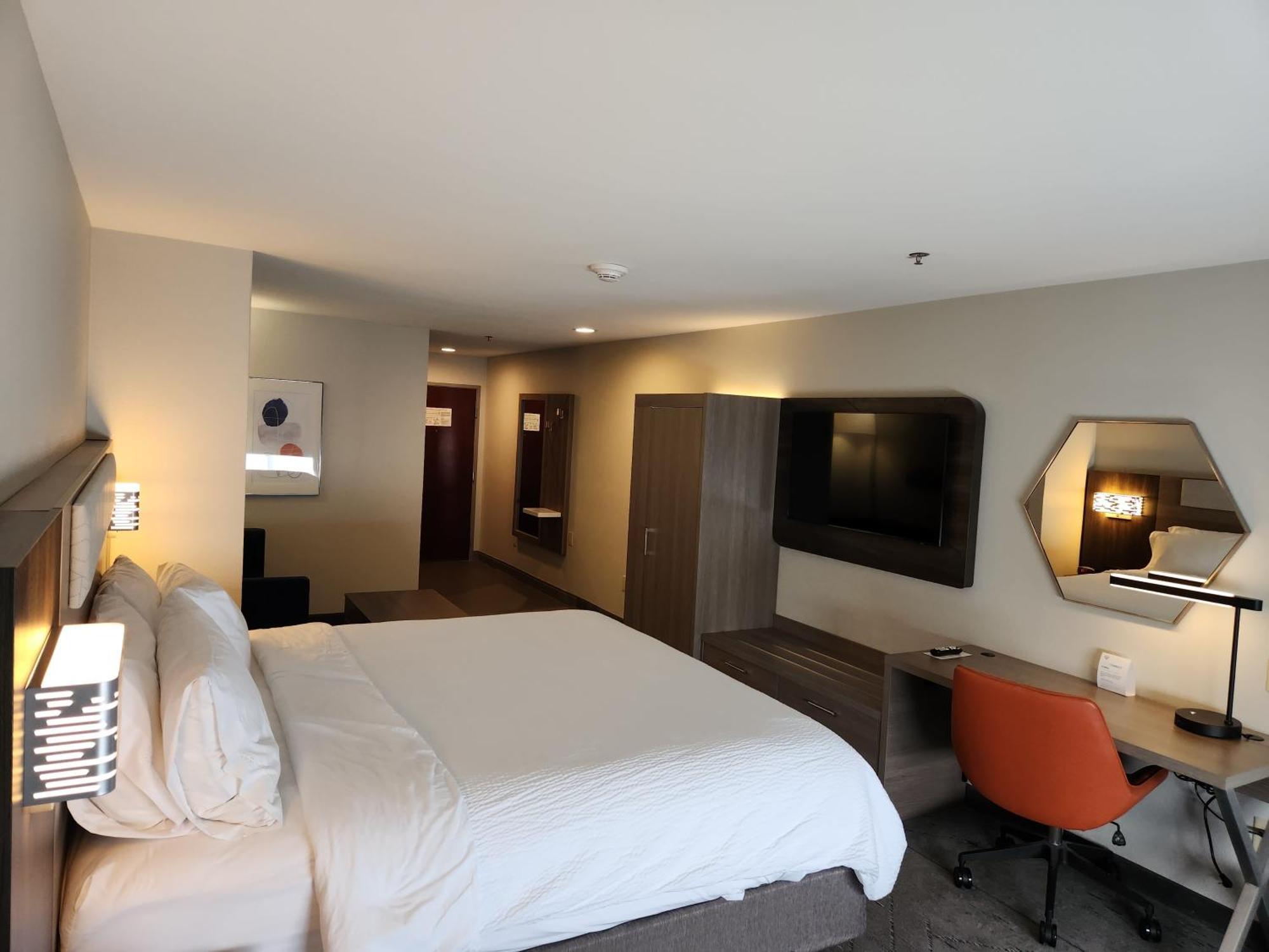 Holiday Inn Express & Suites Perry By Ihg Exterior photo